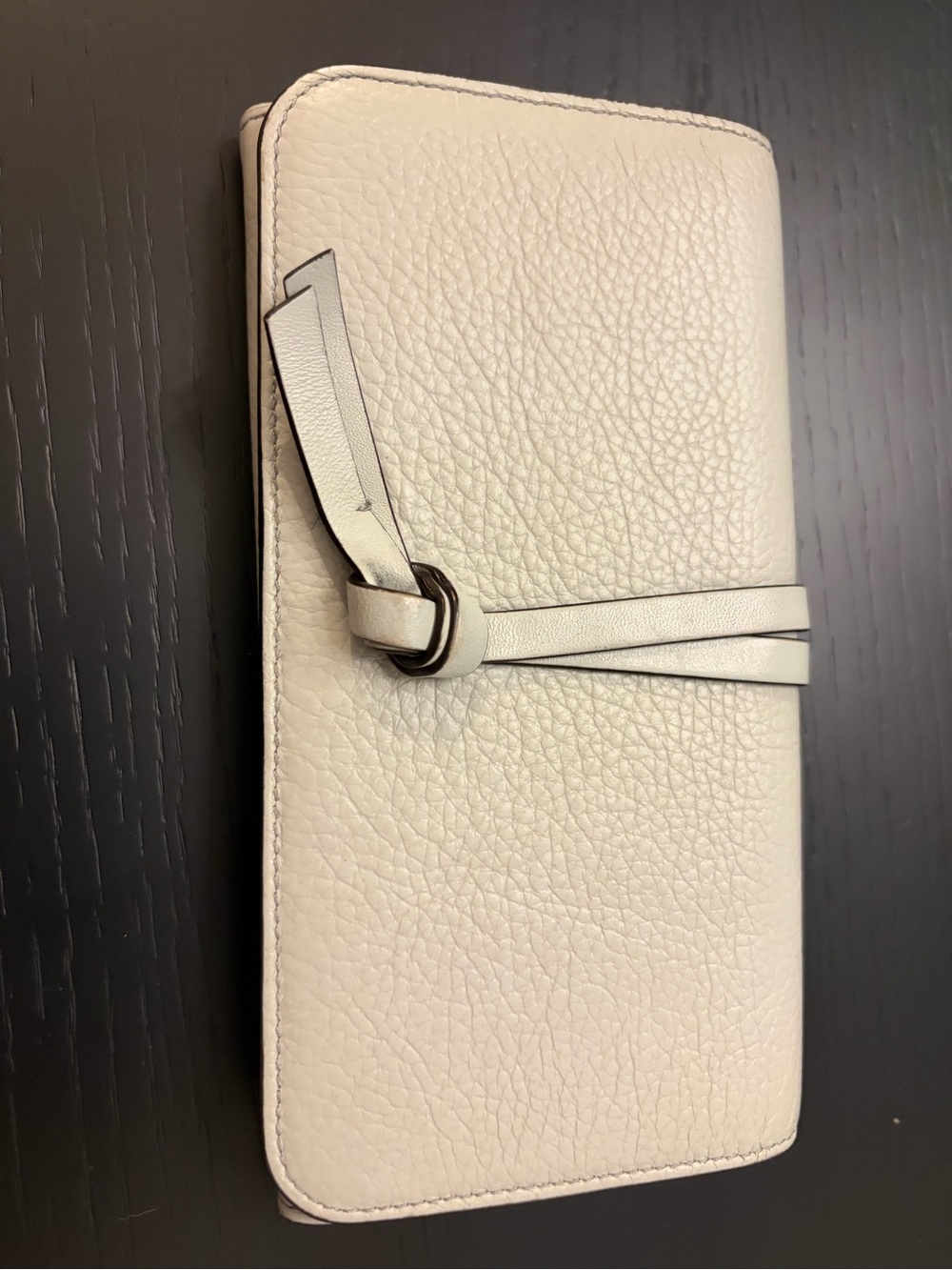 Women’s Chloe Cream Leather Knot-Clasp Wallet